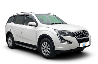 Mahindra XUV500-img